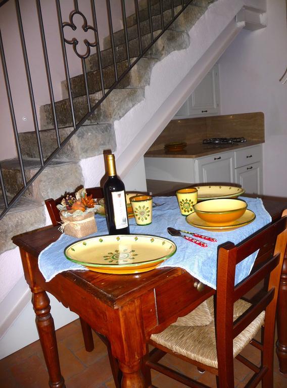 Apartamento Casa Mia A Cortona Habitación foto
